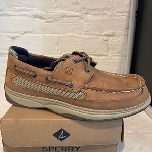 NIB Boys Size 4 Sperry Lanyard Dark Tan